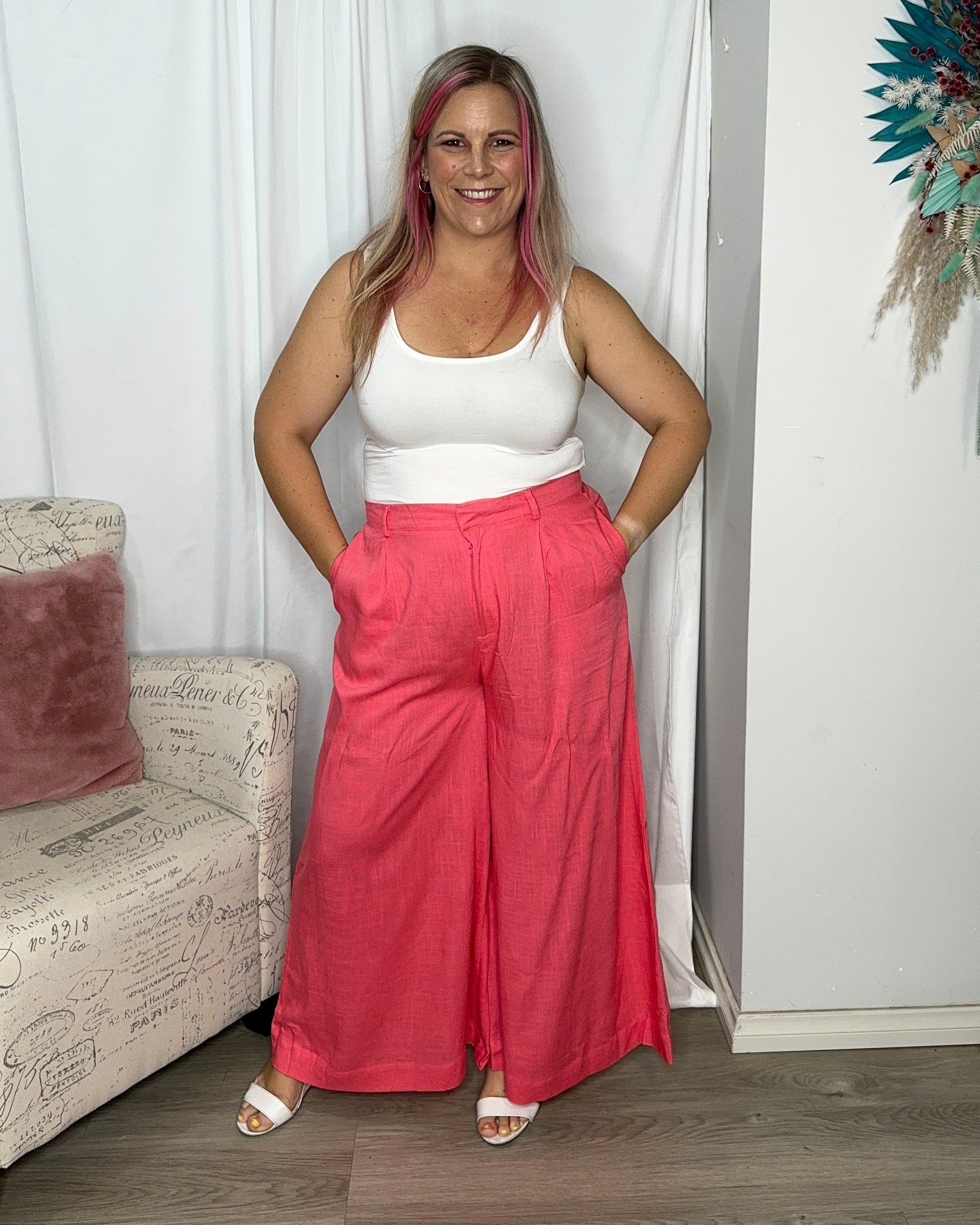 ***NEW*** Francesca Wide Leg Pants: Step into chic comfort with the Francesca Wide Leg Pant! Tailored for a relaxed fit, these pants boast a wide leg profile and a stylish flat front waistband. The ela - Ciao Bella Dresses - Sass Clothing