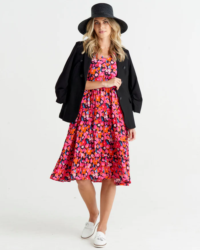 Janie Dress - Pink Floral | Sass Clothing | Greet easy style with The Janie Dress! This comfy-chic frock features a fab relaxed tiered panel fit, an elegant V-neckline, and 3/4 elastic-cuffed sleeves - all to