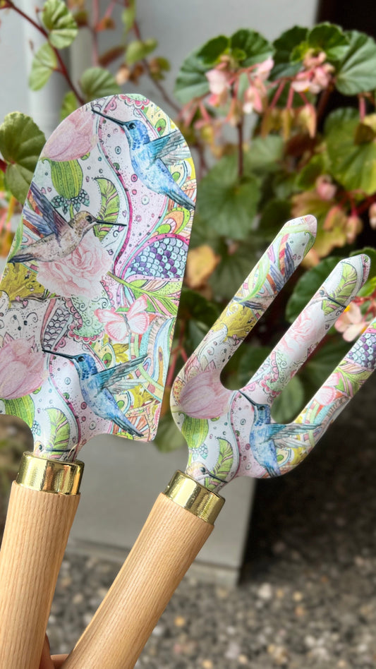 Botanics Gardening Tool Set: A gorgeous gift for the avid gardener. These Tamboril Metal Garden Tool Set come with a hand trowel and fork (approx 27cm long), each printed with a stunning botanic - Ciao Bella Dresses