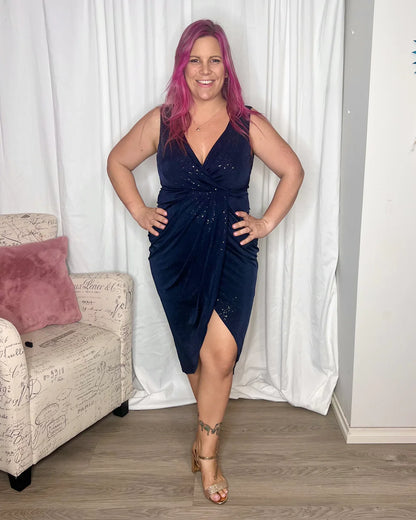 Kyan Glitter Dress - Navy | Spicy Sugar | 
Polyester / elastane 
True to size - if between sizes, size down
Danika is wearing a size 12
Slight stretch with zip up back
Pull aside for breastfeeding access 

A