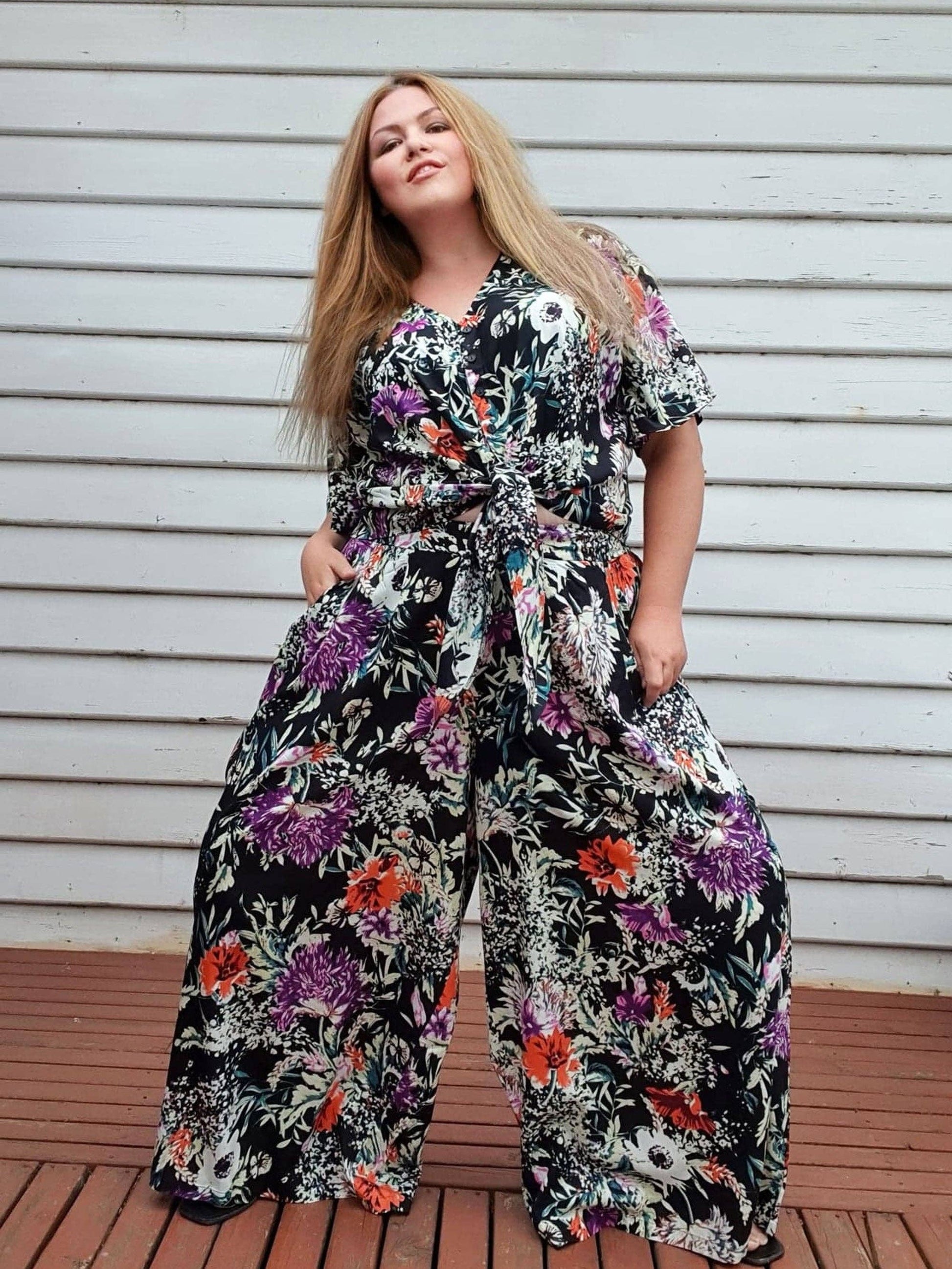 Kylie Tie Front Top: The Kylie Tie Front Top in Native Floral  is the perfect piece for your wardrobe rotation. This top is a great piece to have, whether you want to wear it dressed dow - Ciao Bella Dresses 