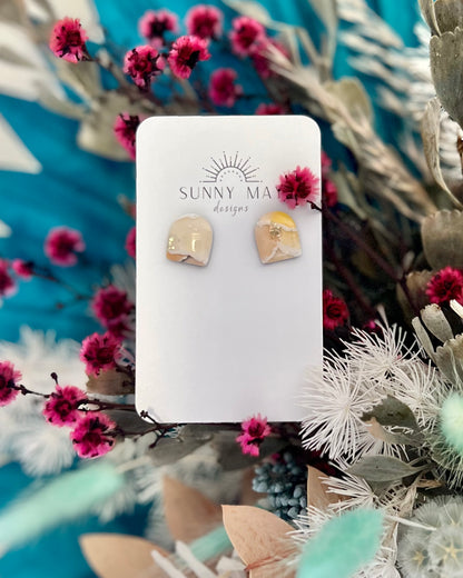 **NEW** Sunny May Stud Earrings: 


Sunny May Designs bring an extra pop of colour to your outfit with these unique handmade earrings. Using a variety of techniques, they are handcrafted in Perth WA - Ciao Bella Dresses