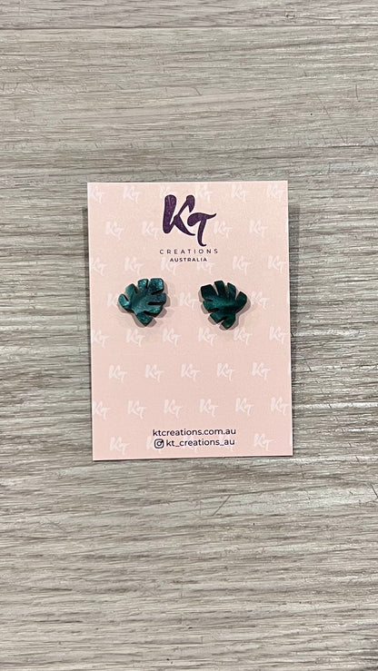 Acrylic Stud Earrings: Acrylic earrings are lightweight to wear and the perfect accessory to every outfit. Handmade in Brisbane.
Stud backing made from surgical steel, perfect for sensitiv - Ciao Bella Dresses 