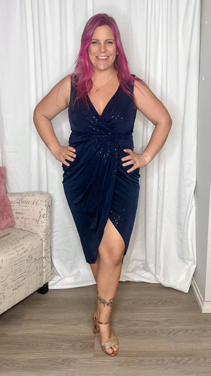 Kyan Glitter Dress - Navy | Spicy Sugar | 
Polyester / elastane 
True to size - if between sizes, size down
Danika is wearing a size 12
Slight stretch with zip up back
Pull aside for breastfeeding access 

A