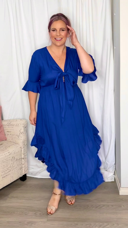 **NEW** Arielle Midi Dress: 
The Arielle Dress is the perfect dress for your next event. Choose this perfect allrounder for your next cocktail event or wedding reception  Arielle is midi-length - Ciao Bella Dresses