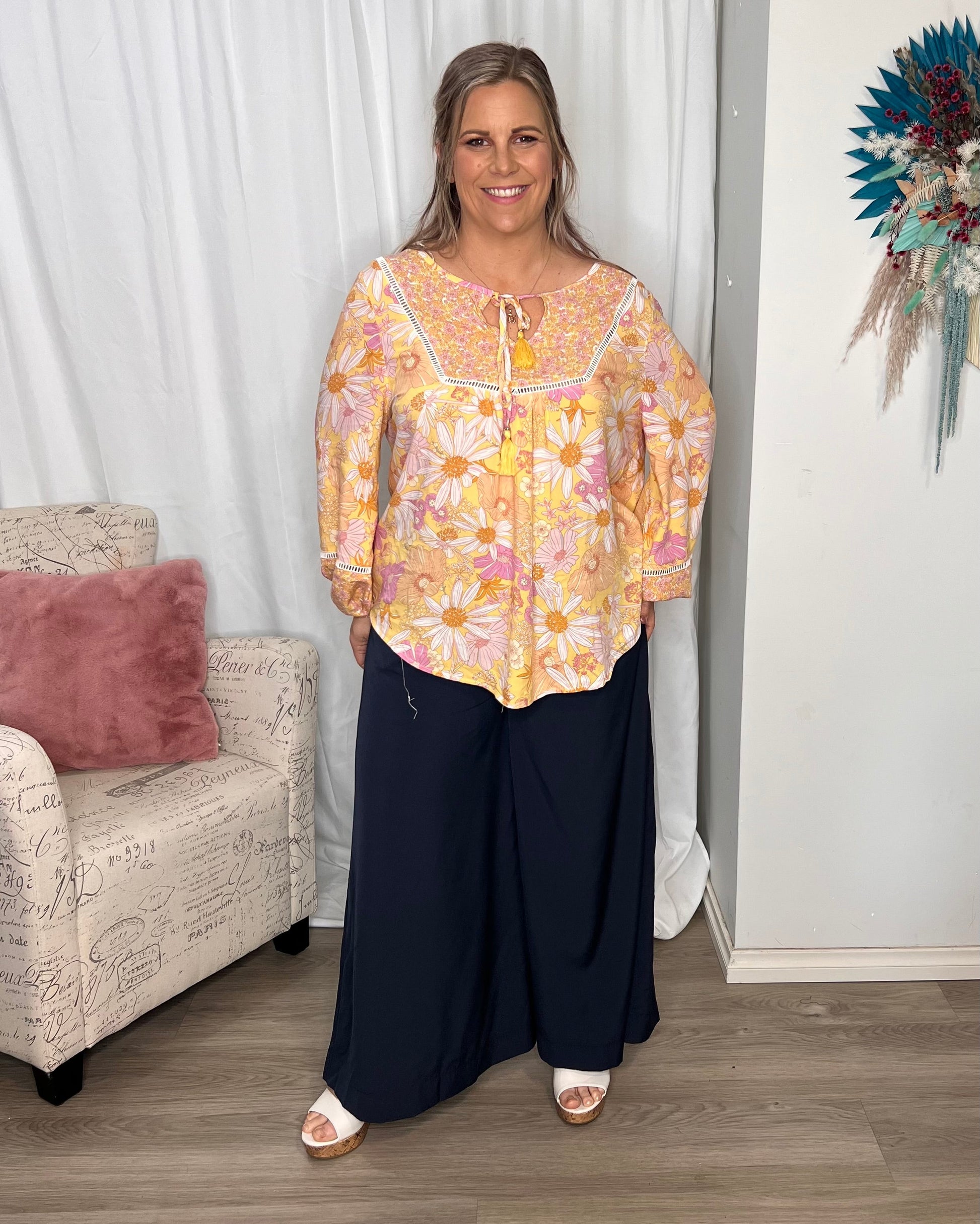 Lillian Palazzo Pants - Navy | Sass Clothing | The Lillian Palazzo Pants are a stunning shape to take you from office to after hours, year round. The pleats at the top streamline into a wide leg for the utmost in