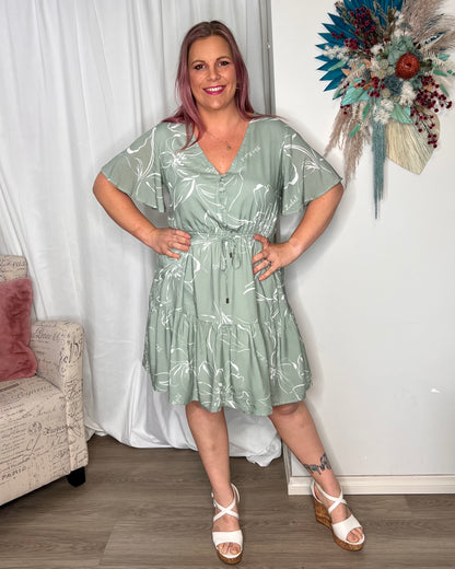 Cyprus Mini Dress: The Cyprus Dress is a cute mini dress, perfect to chuck on as the weather warms up. The floaty sleeves and drawstring waist make it a super comfy, easy fit style
Fea - Ciao Bella Dresses 