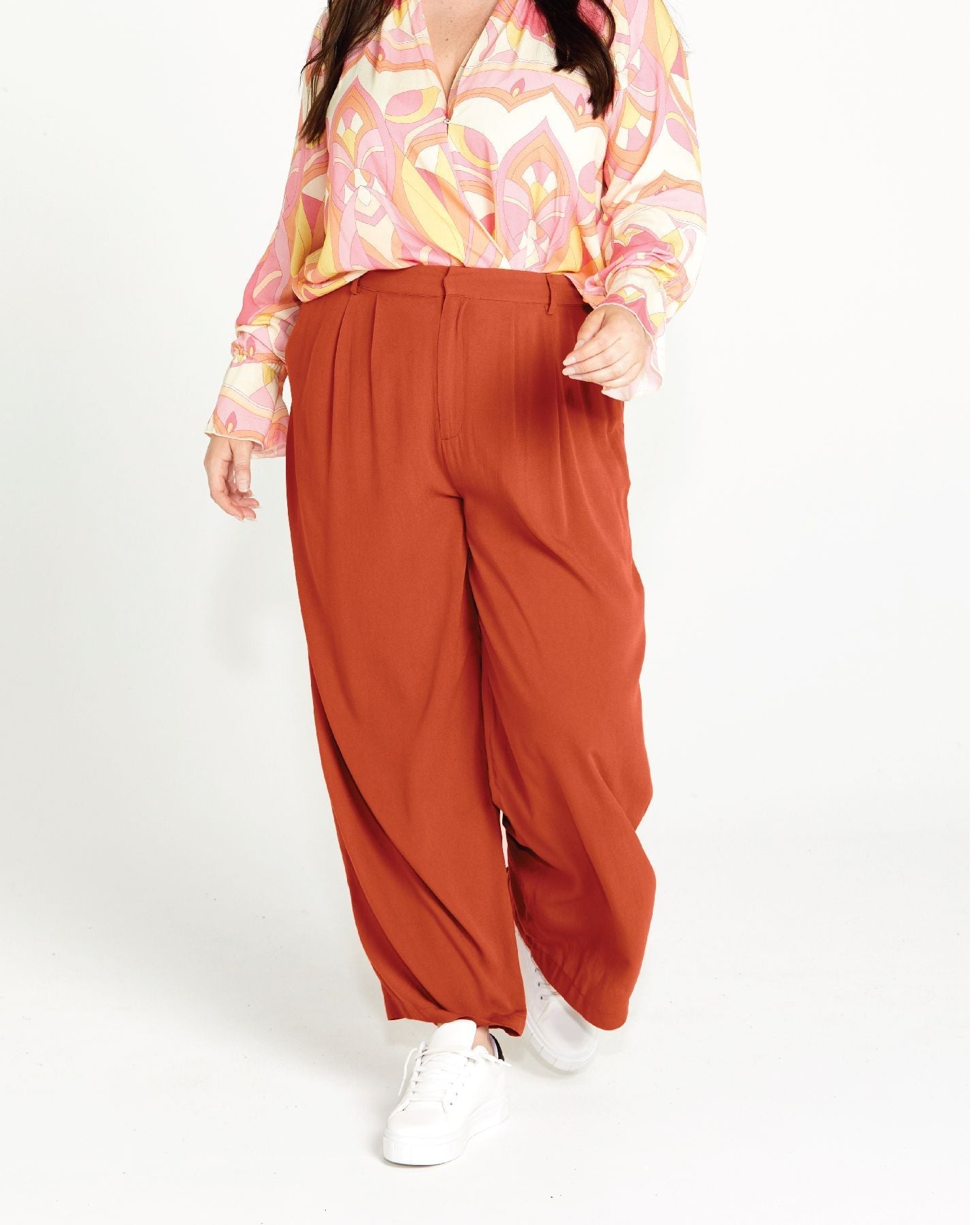 Vivienne Wide Leg Pants - Terracotta | Sass Clothing | Step into style and comfort with the Vivienne Wide Leg Pant! Featuring soft tailoring and a chic, wide leg design, these pants are the perfect choice for keeping you