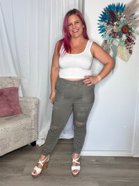 *NEW* Ryker Ripped Joggers | Hope & Harvest | The Ryker Ripped Joggers are the perfect everyday piece for your wardrobe. Made from stretch twill with a soft but hardy composition. Rip detailing and side and back