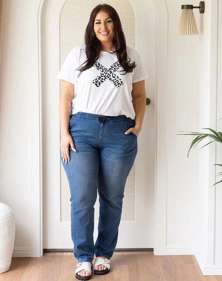 Melissa Jogger Jeans: Meet Melissa our classic jogger jean. The perfect on-the-go style providing comfort whilst still keeping you totally stylish. Enjoy the soft denim &amp; elastic wais - Ciao Bella Dresses - Bee Maddison