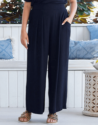 *NEW* Bonnie Pants | Bee Maddison | The Bee Maddison Bonnie Pants in black are a beautifully cut wide leg pant, elevated by the viscose fabrication. Every detail has been considered including the flatt