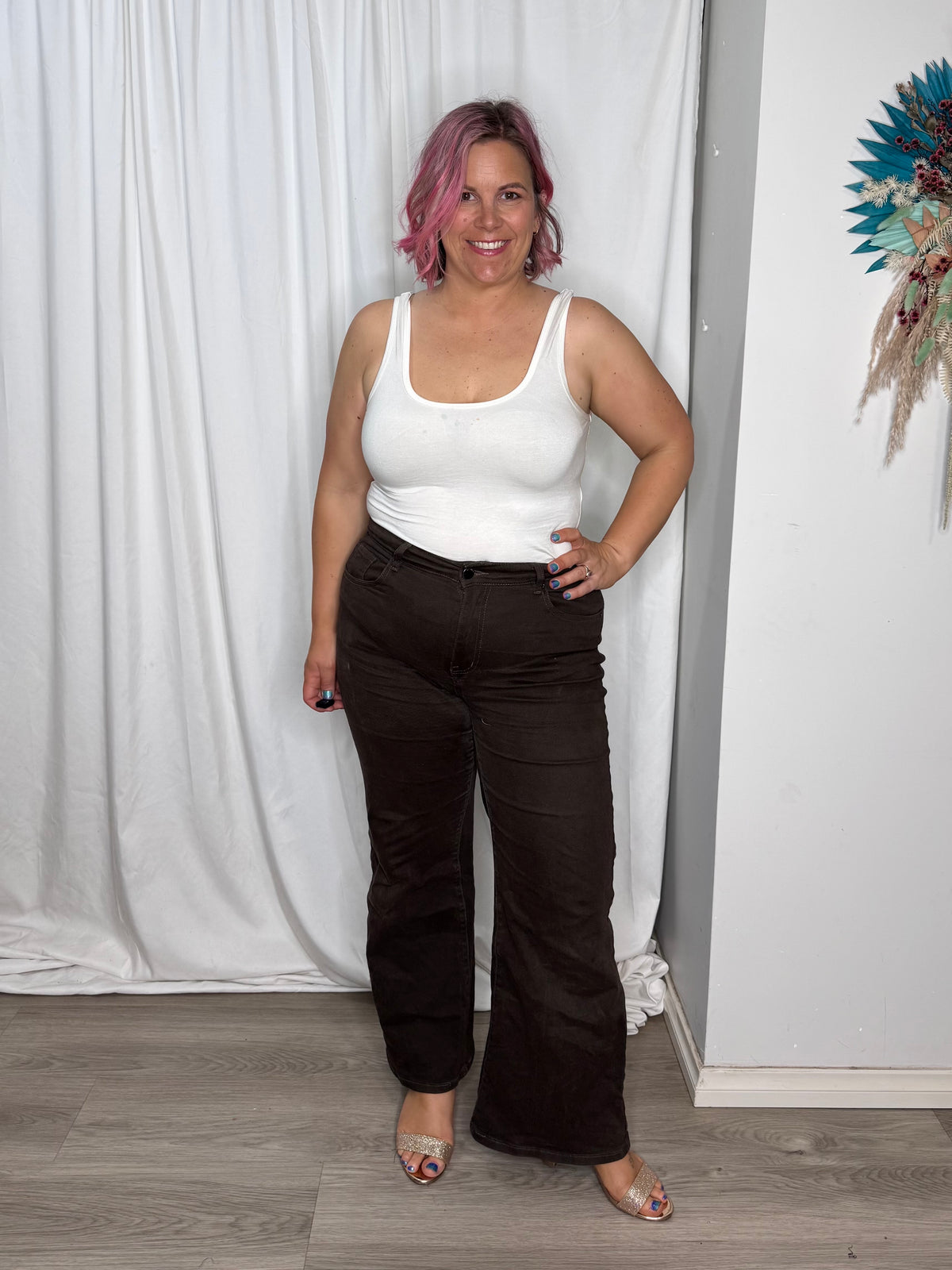 Cindi Wide Leg Jean - Brown