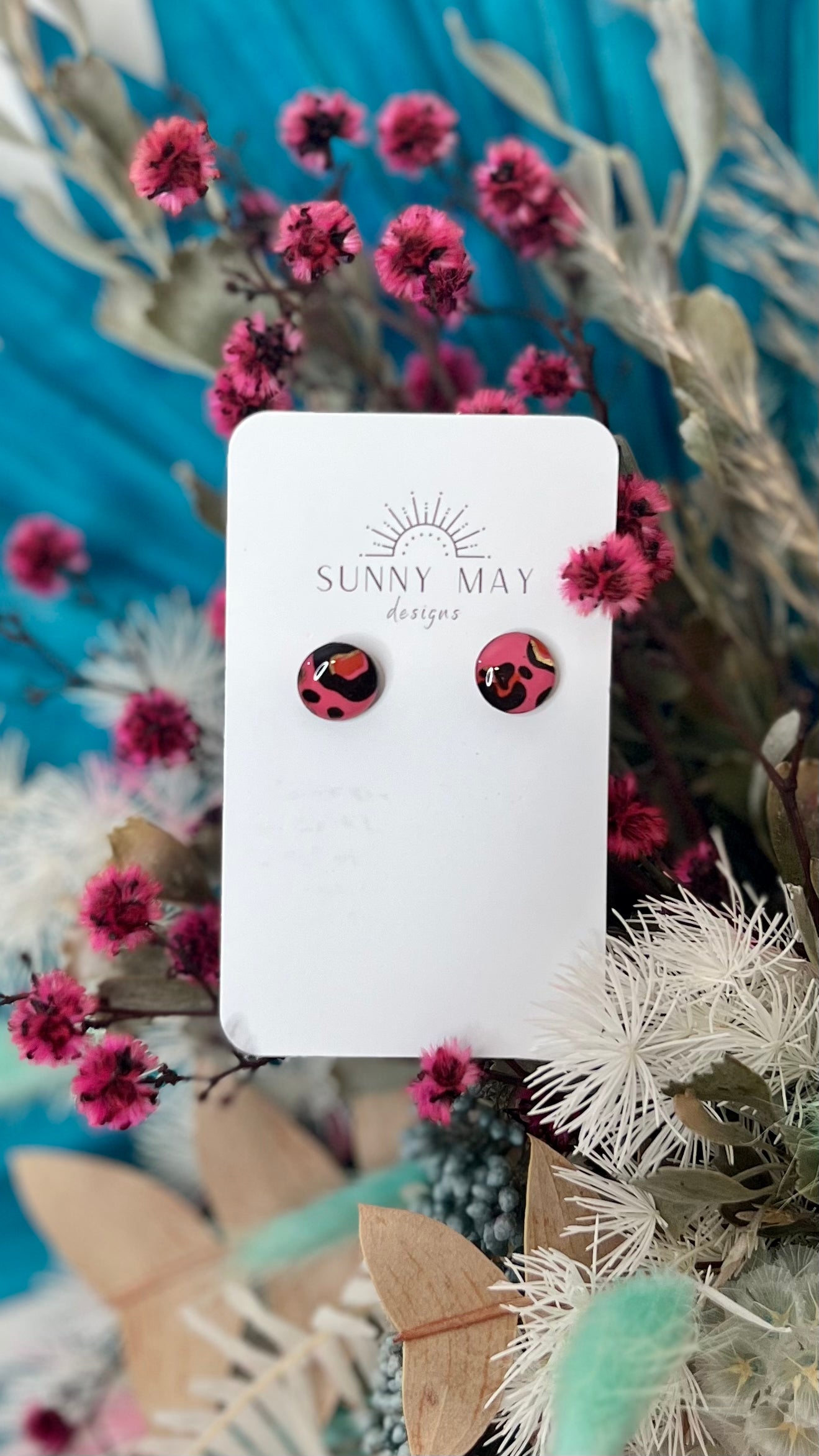 **NEW** Sunny May Stud Earrings: 


Sunny May Designs bring an extra pop of colour to your outfit with these unique handmade earrings. Using a variety of techniques, they are handcrafted in Perth WA - Ciao Bella Dresses