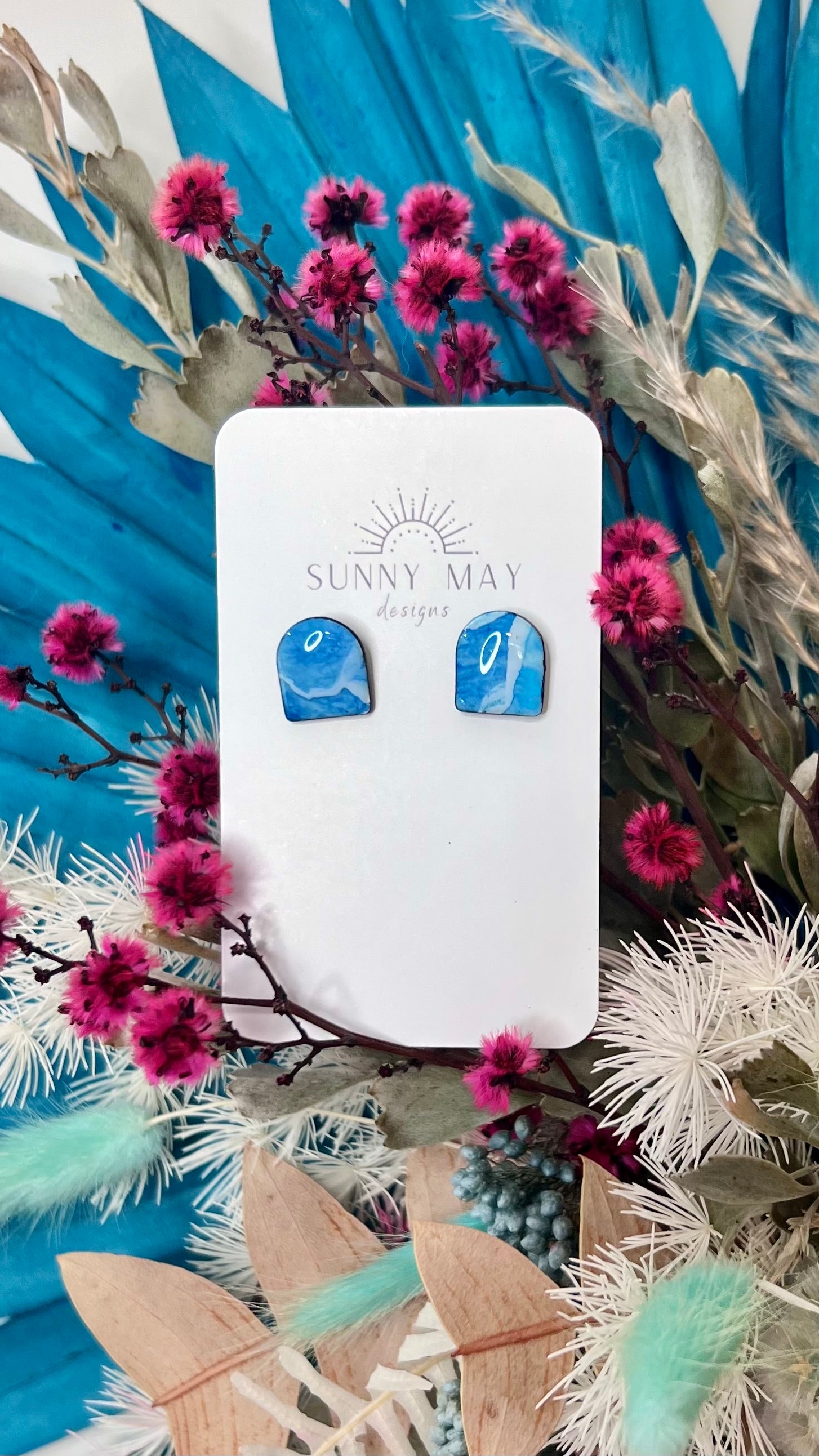 **NEW** Sunny May Stud Earrings: 


Sunny May Designs bring an extra pop of colour to your outfit with these unique handmade earrings. Using a variety of techniques, they are handcrafted in Perth WA - Ciao Bella Dresses