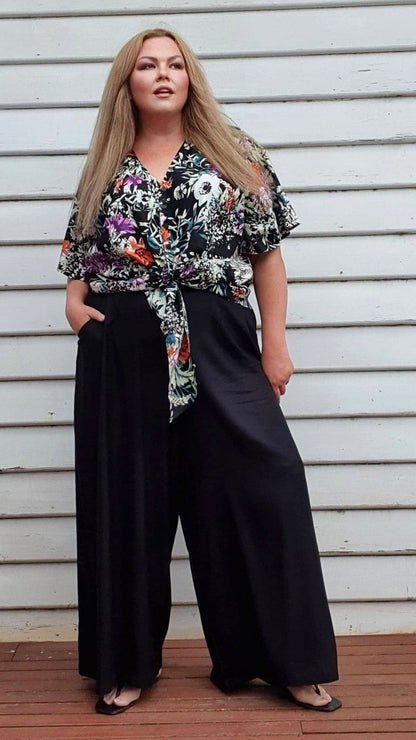 Kylie Tie Front Top: The Kylie Tie Front Top in Native Floral  is the perfect piece for your wardrobe rotation. This top is a great piece to have, whether you want to wear it dressed dow - Ciao Bella Dresses 