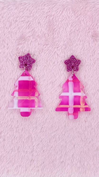 KT Christmas Tree Earrings - Pink Plaid