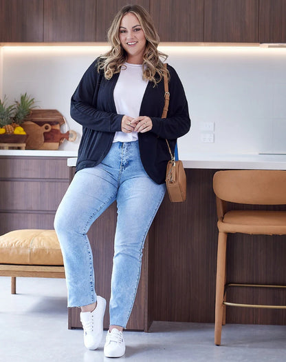 *COMING SOON* Jess Jeans: A classic light wash jean is a lovely addition to any wardrobe. The perfect year-round style, stunning through spring/summer with a light cami and gorgeous in winter - Ciao Bella Dresses - Bee Maddison