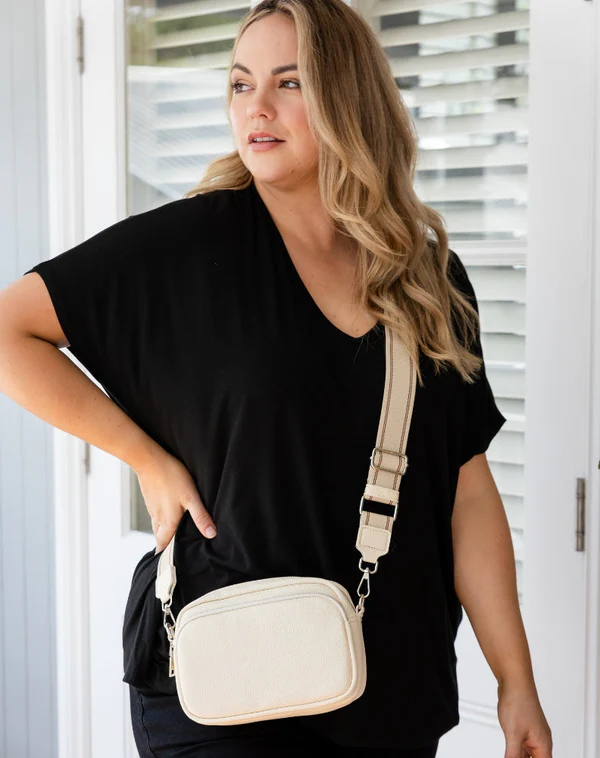 Riley Crossbody Bag - Cream