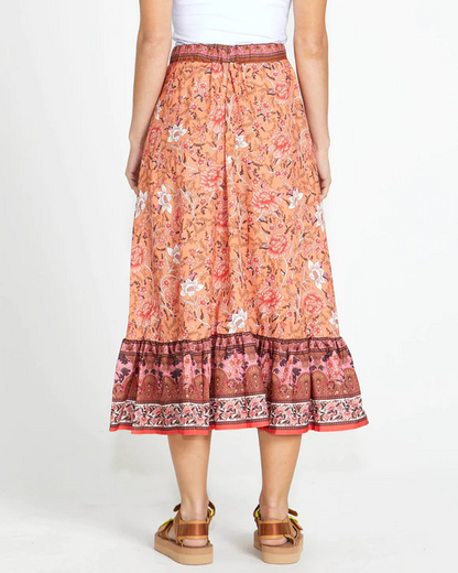 **NEW** Dawn Tiered Boho Skirt: 
Introducing the Dawn Tiered Boho Skirt, a fabulous fashion find! It's a midi-length dream with an elastic back waist and yes - it has pockets



The contrast waistb - Ciao Bella Dresses 