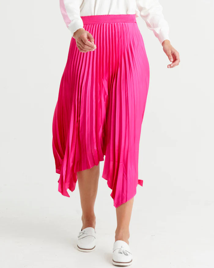 Louis Pleated Skirt: Introducing the Pleated Skirt, where comfort meets playful style in the most laid-back way! With its elastic waistband, this skirt ensures a perfect fit and all-day  - Ciao Bella Dresses - Betty Basics