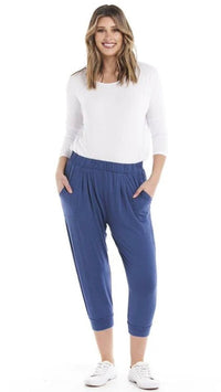 Tokyo 3/4 Pants - Navy | Betty Basics | A classic Betty Basics style, the Tokyo 3/4 Pant is a relaxed style that features an elasticated waistband and side pockets. Simple yet stylish, they are the perfect