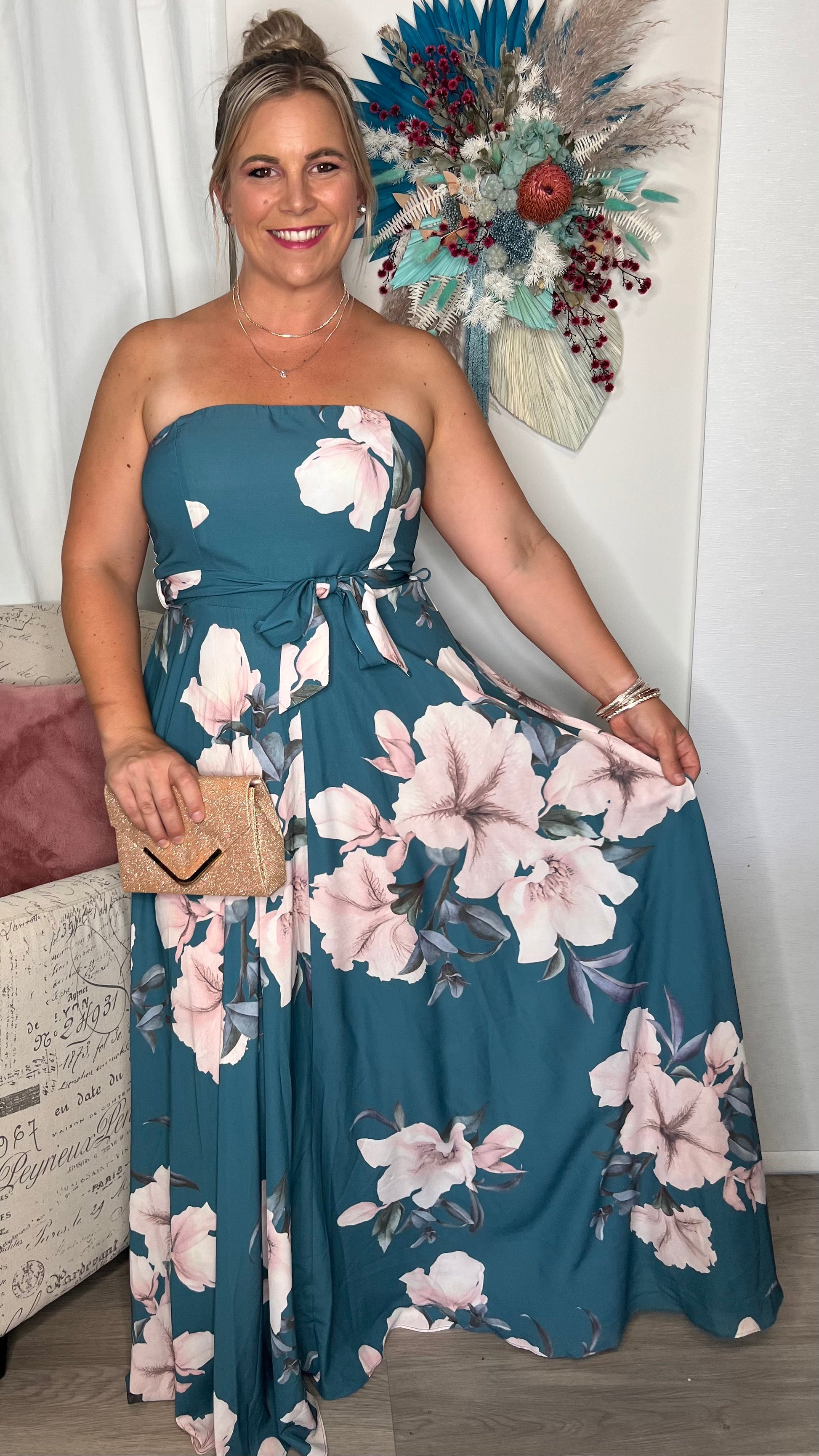 Jayla Floral Dress - Teal | Style State | The Jayla Dress is an elegant maxi dress with a full skirt with extra fabric for added “swoosh”. Due to the full skirt, it is also perfect for a baby bump
Features:
