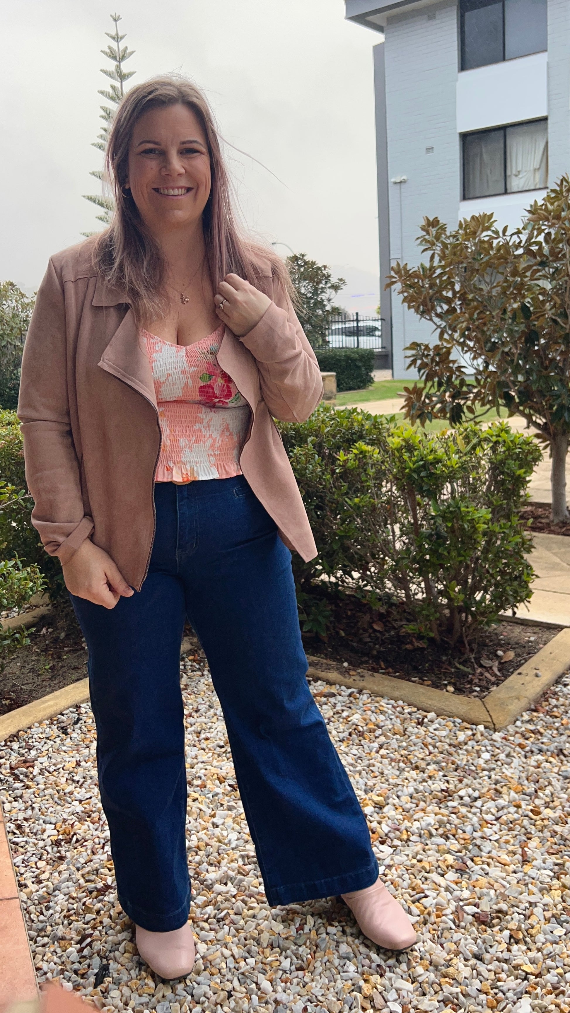 Kara Wide Leg Jean: The Kara Jeans are a fabulous choice for anyone looking for a comfortable and stylish pair of denim pants. They are fashionable and versatile, suitable for any seaso - Ciao Bella Dresses - Wakee Denim