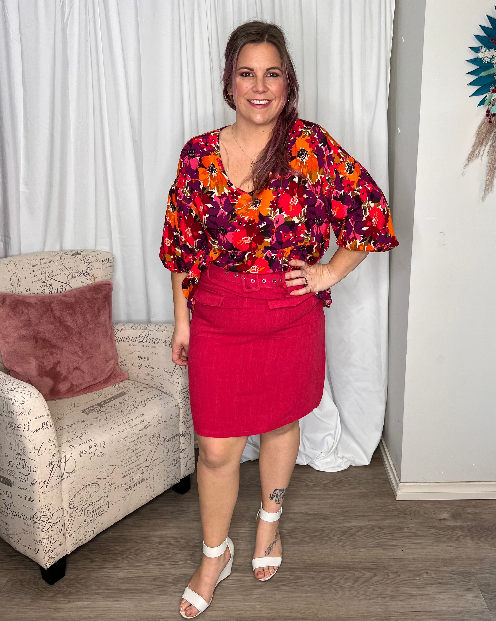 Roxanne Belted Mini Skirt:  
Introducing the Roxanne Belted Straight Silhouette - where style and functionality meet! With its classic straight silhouette, this dress offers a timeless and fla - Ciao Bella Dresses - Sass Clothing