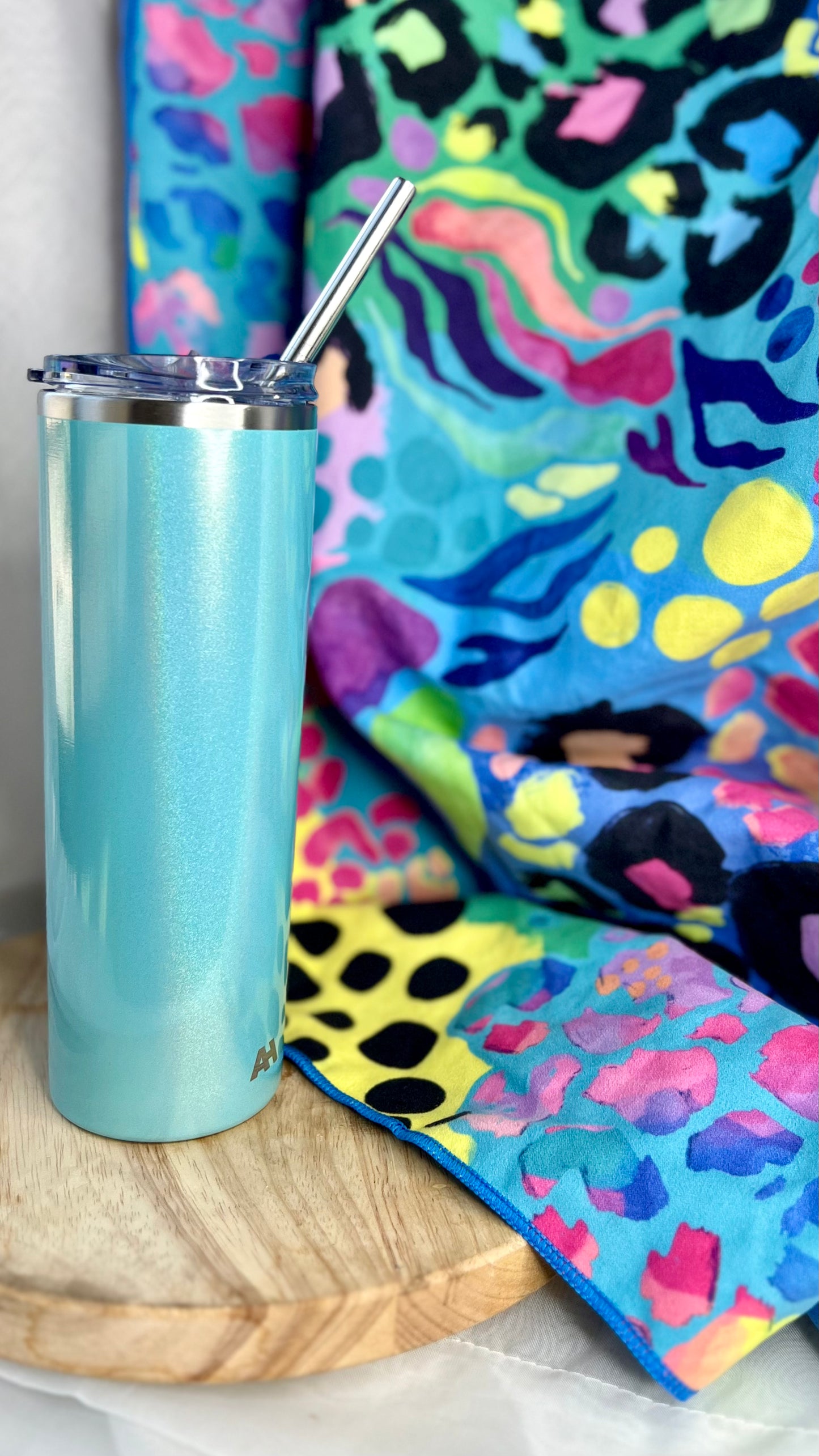 SKNY Slim Vacuum Insulated Skinny Tumbler: SKNY is minimal and stunning in design. Cup holder friendly yet is able to hold 590ml (20oz) of your favourite beverage. Complete with Stainless Steel 8mm eco straw, - Ciao Bella Dresses - AlcoHolder