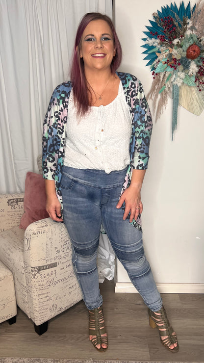 Animal Print Festival Shrug: The perfect layering piece for all seasons! A great way to add colour and warmth to jeans and a tank for the weekend. This shrug also looks fab over a fitted dress 
 - Ciao Bella Dresses - Freez