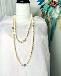 Gatsby Necklace - Cream Bling | Glam Accessories | Our beaded necklaces are the perfect addition to your next Gatsby inspired event. These gorgeous designs can also be incorporated into modern outfit
Length: 167cm
St