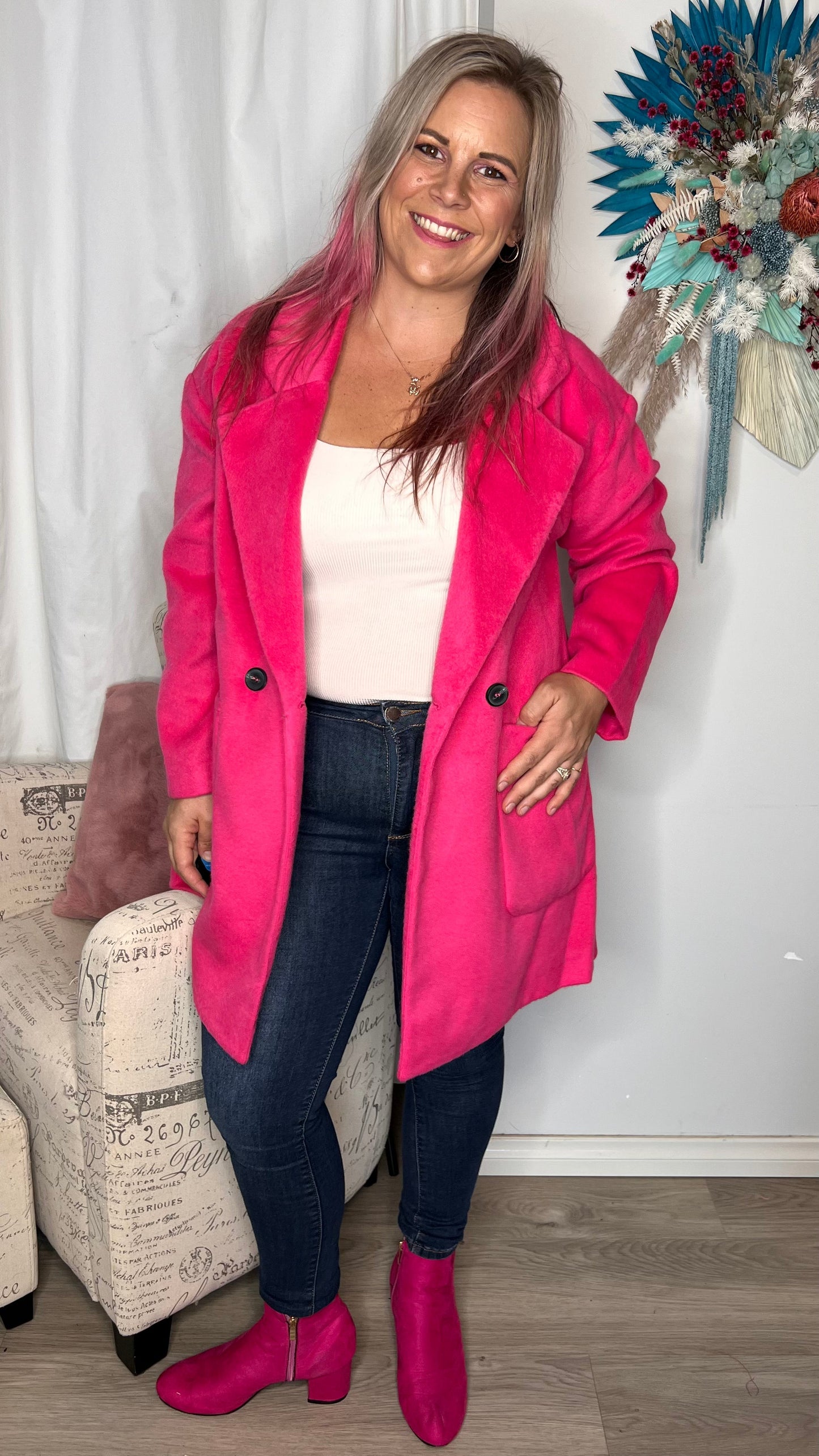 Arden Double Breasted Coat - Hot Pink | Sass Clothing | 
Feast your eyes on the Arden Double Breasted Coat, featuring a heritage vintage design with a button-up front and pockets to stash your lipstick and phone. This coa