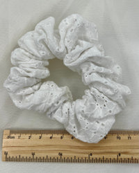 Sage + Stone Handmade Neutral Boho Scrunchies | Sage + Stone | Hand made in Bunbury WA by Sage + Stone, these beautiful pieces bring a sweet neutral boho vibe to your wardrobe

Handmade with various fabrics
Please see photos for