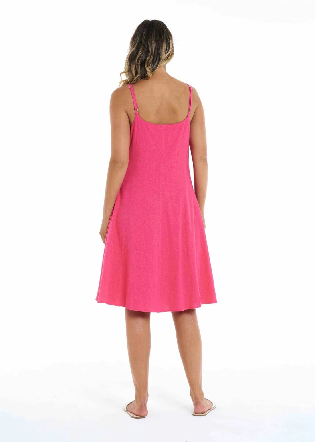 Kelsey Dress: 
 
Designed for all your springtime moments, from special occasions to easy-going lunch dates. Kelsey is fabulously flattering, featuring godet paneling through the  - Ciao Bella Dresses - Betty Basics