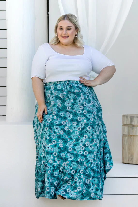 We are loving this carefree, swishy maxi skirt for so many reasons! The boho vibes means she can be super casual with sneakers and a tee, or dress her up some cute w - Willow Skirt - Peach the Label