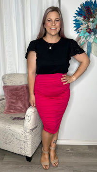 Sleek, a little bit sexy and totally effortless, this pencil midi skirt is perfect to wear from day to night. Featuring flattering ruching and made with a double lay - Nadia Skirt - Rose Red - Betty Basics