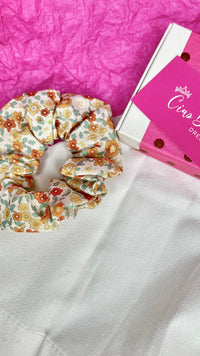 Sage + Stone Handmade Neutral Boho Scrunchies | Sage + Stone | Hand made in Bunbury WA by Sage + Stone, these beautiful pieces bring a sweet neutral boho vibe to your wardrobe

Handmade with various fabrics
Please see photos for