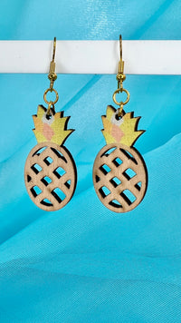 These beautiful pieces have been handmade in North Vietnam, with proceeds going towards educating children at Phu Ninh Children’s Home
Please take care when wearing  - Wooden Earrings - Handmade