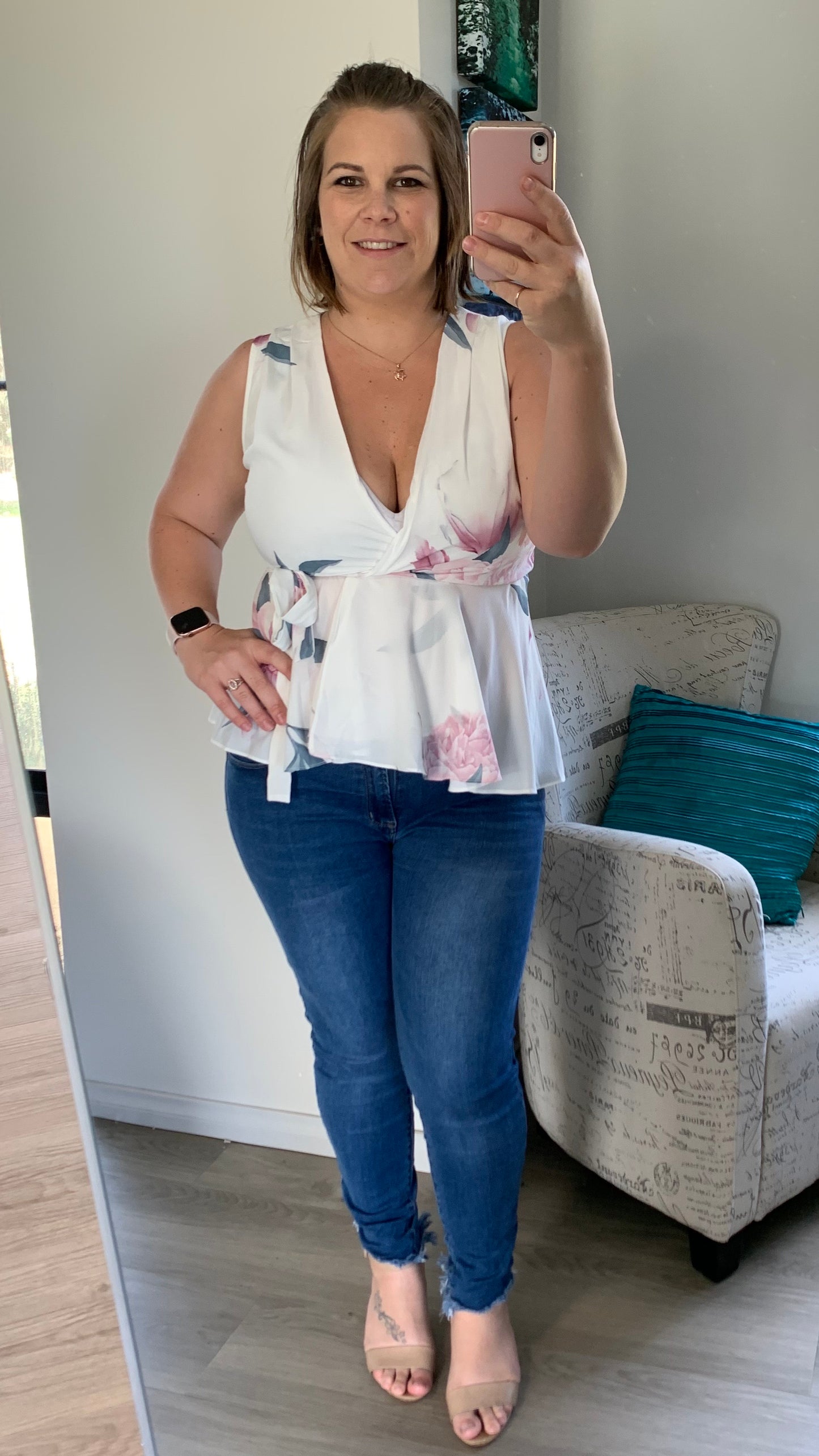 Wrap Floral Print Top with Pleating Details - White - 
Polyester
Wrap V-neckline feature
Centre back invisible zip
Floral print design
Self fabric tie on front
Our model is 170cm tall and is wearing a size 6
Size up if  - Ajoy - Ciao Bella DressesTopsTops