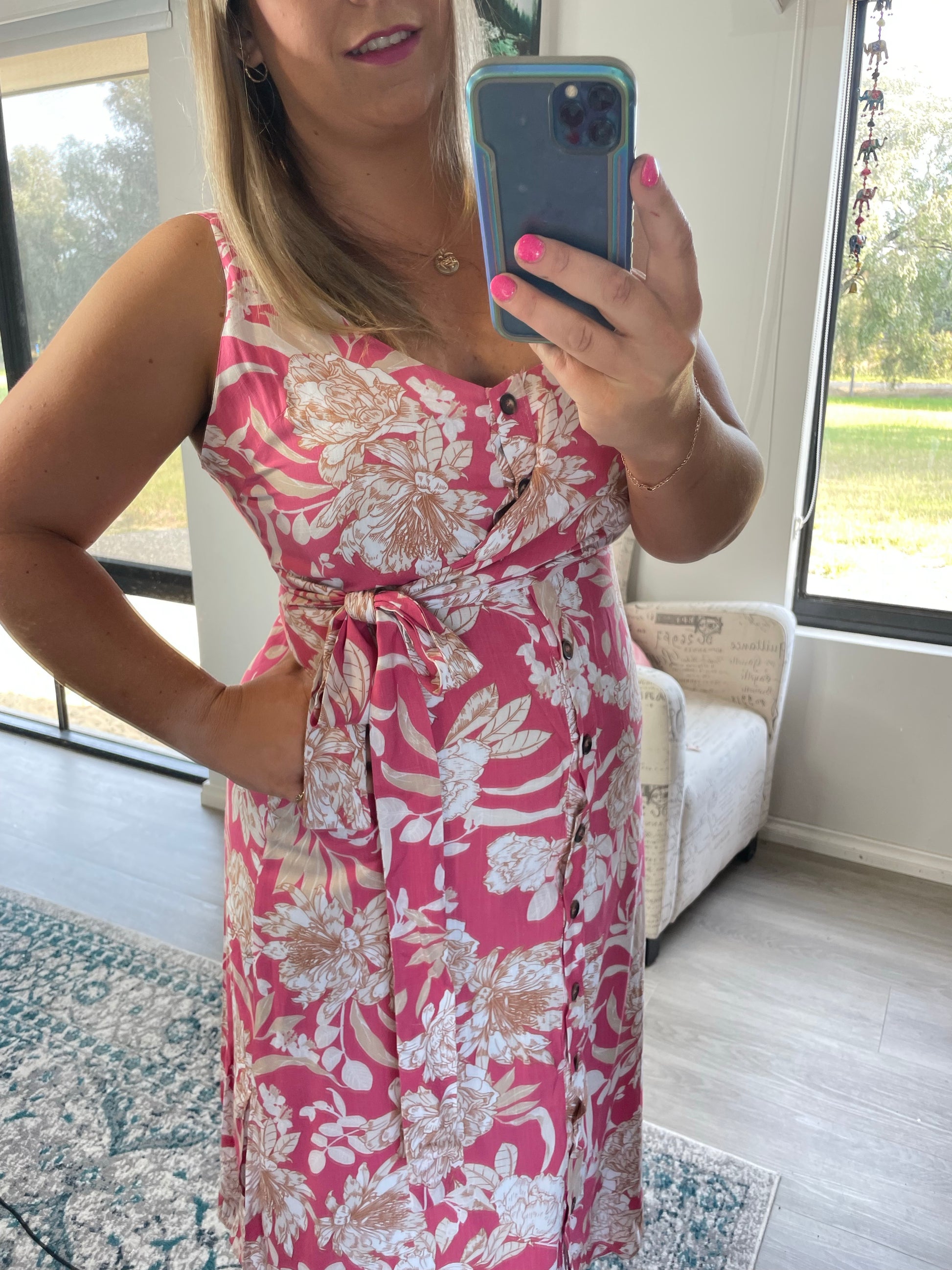 St Lucia Dress  - Pink Floral: 
Functional buttons - breastfeeding friendly
Self tying sash
True to size
Danika wears a 12
 - Ciao Bella Dresses 