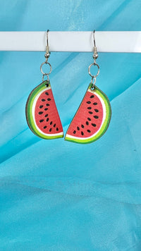 These beautiful pieces have been handmade in North Vietnam, with proceeds going towards educating children at Phu Ninh Children’s Home
Please take care when wearing  - Wooden Earrings - Handmade